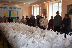 У Тернополі Карітас провів акцію для переселенців зі Сходу 
